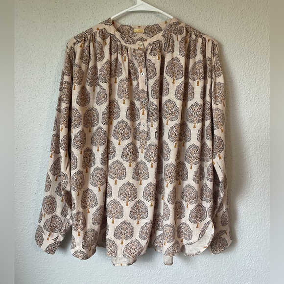 Matta Bheeti Treetop Top Size Medium in Gold - Picture 4 of 12